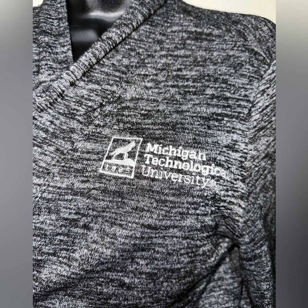 Michigan Tech Easy Fit Open Relaxed Cardigan